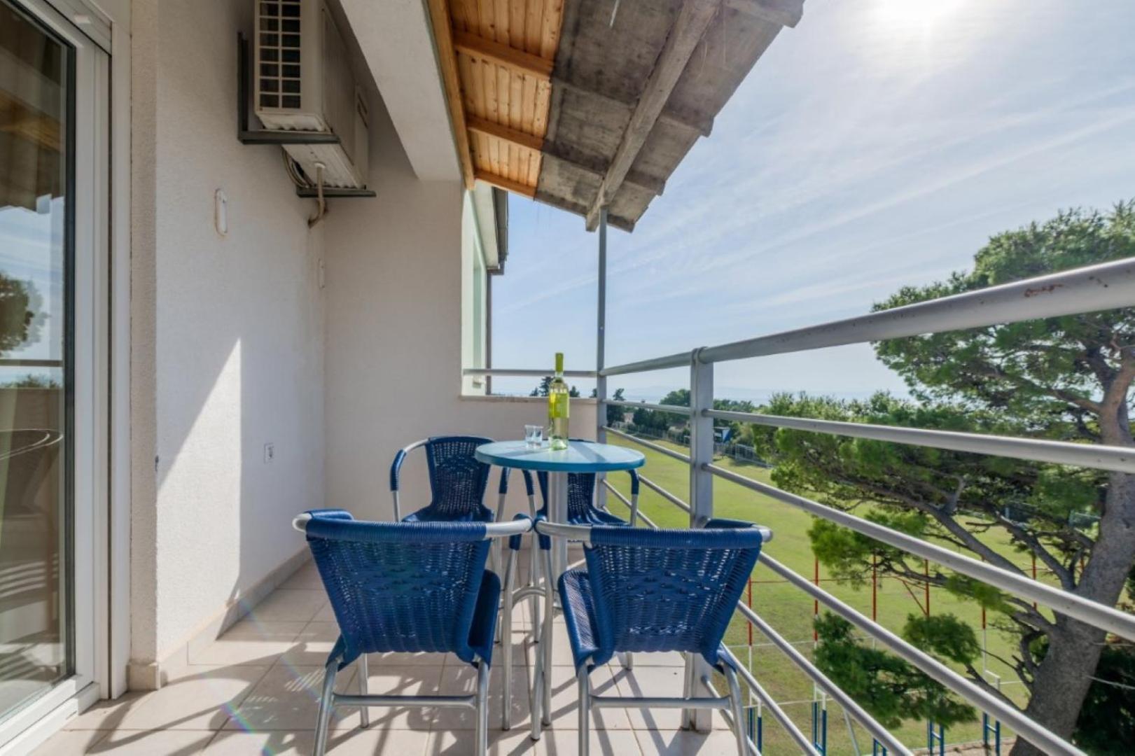 Ruza&Nikolina "1" Apartmani - Baška Voda Dış mekan fotoğraf