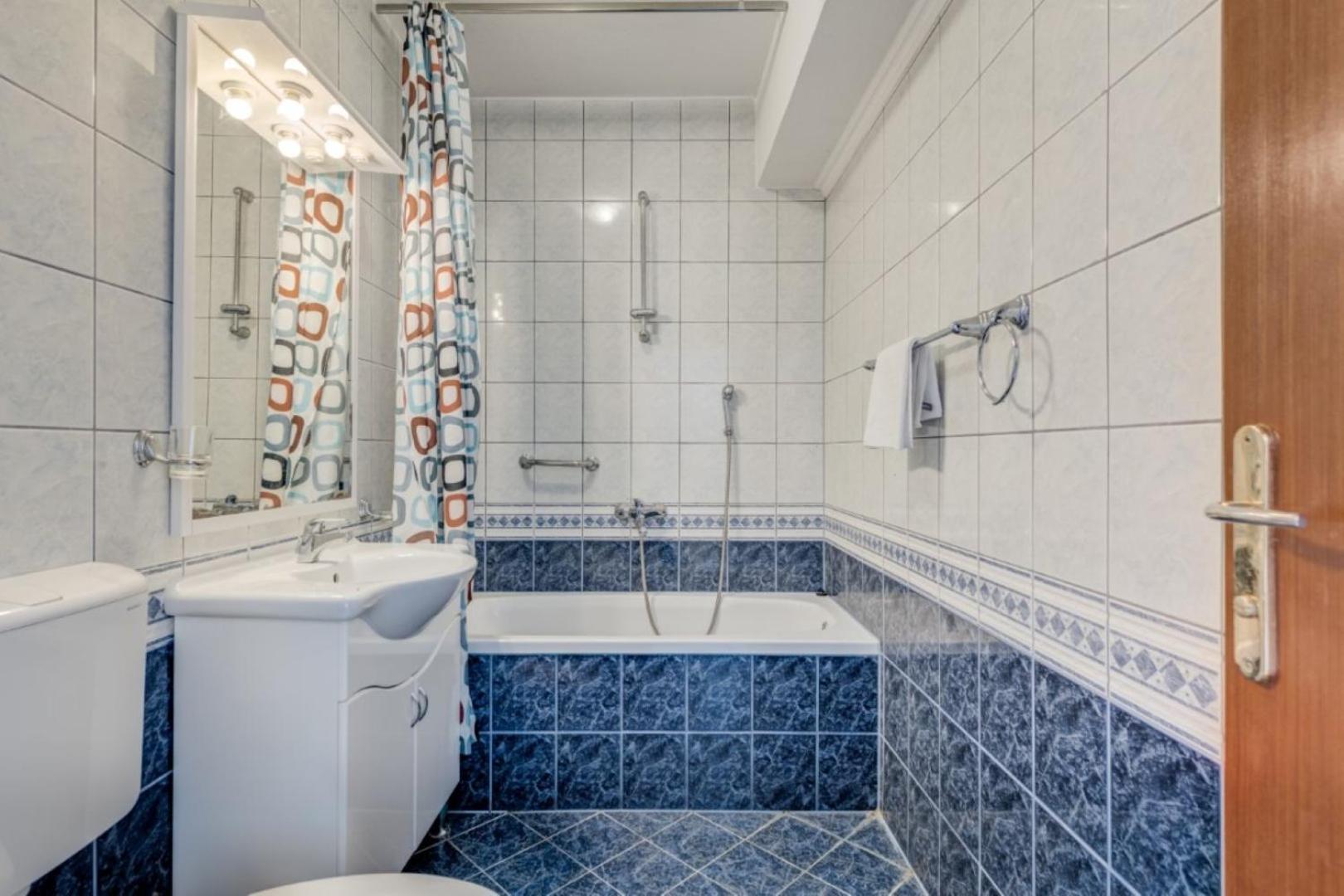 Ruza&Nikolina "1" Apartmani - Baška Voda Dış mekan fotoğraf