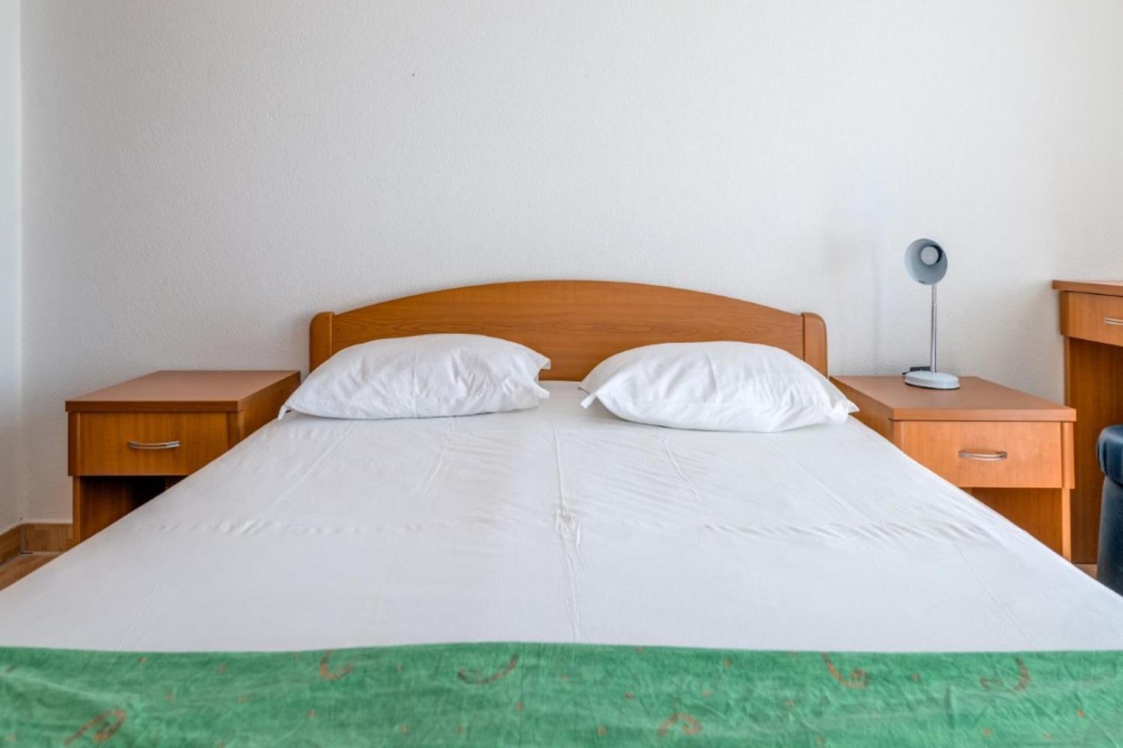 Ruza&Nikolina "1" Apartmani - Baška Voda Dış mekan fotoğraf